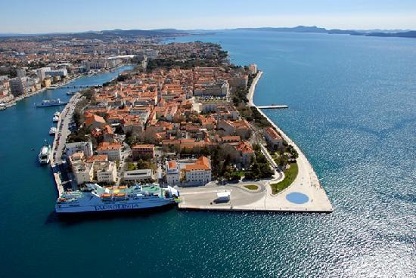 taxi_transfer_to_croatian_coast_zadar.jpg